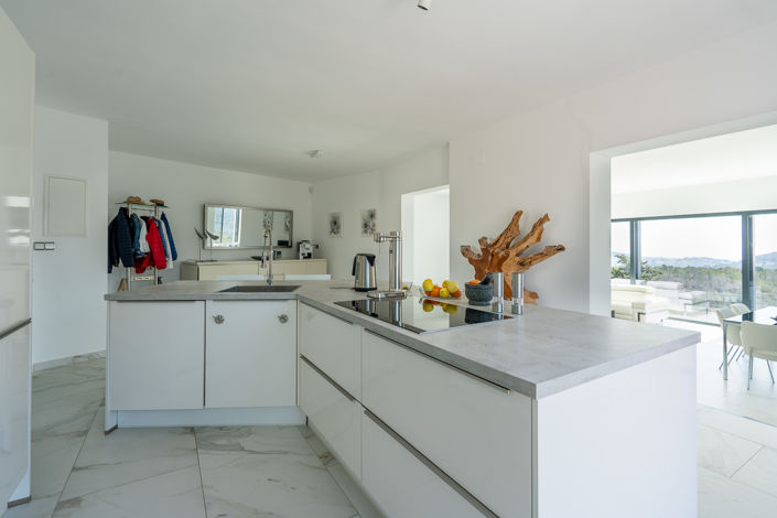 Image No.42-5 Bed Villa for sale