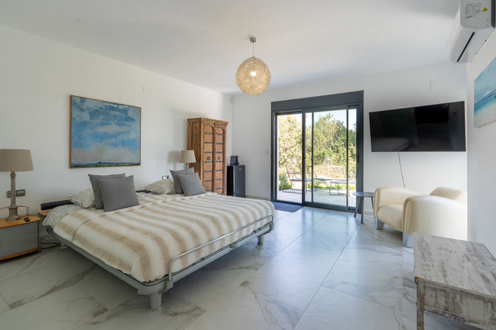 Image No.47-5 Bed Villa for sale
