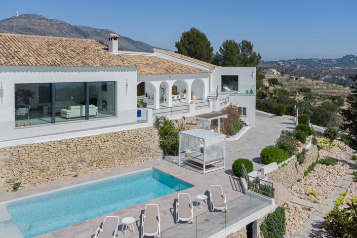 Image No.9-5 Bed Villa for sale