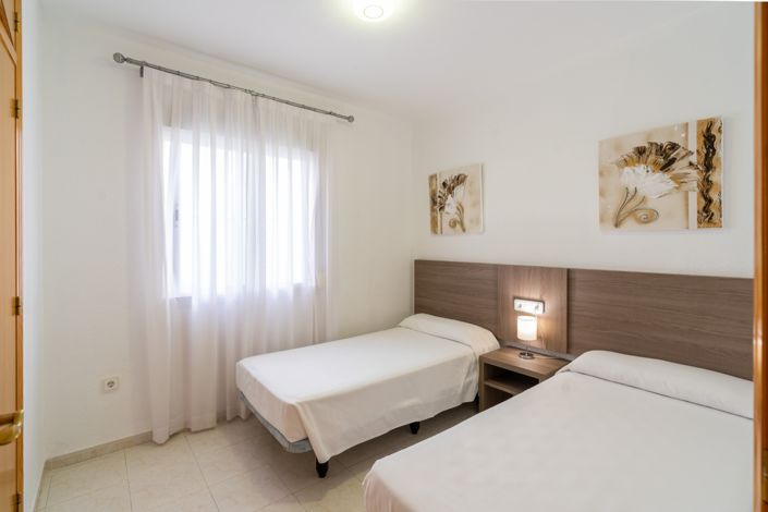 Image No.18-2 Bed Apartment for sale