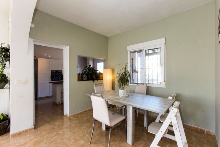 Image No.17-3 Bed Villa for sale