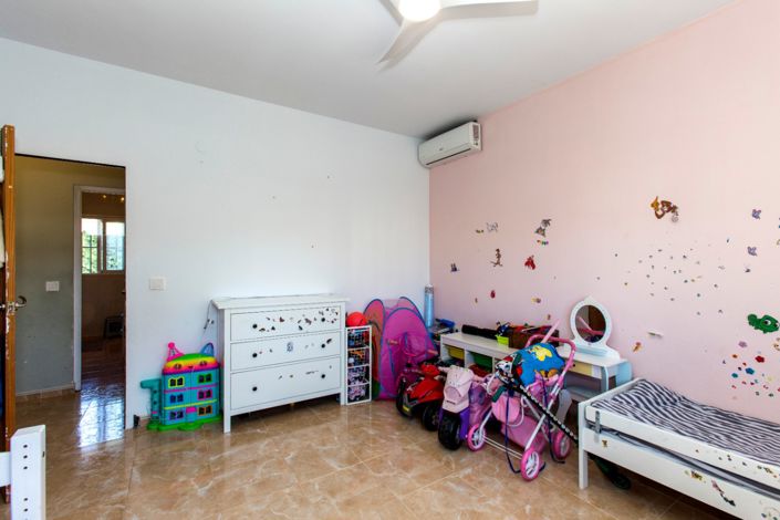 Image No.29-3 Bed Villa for sale