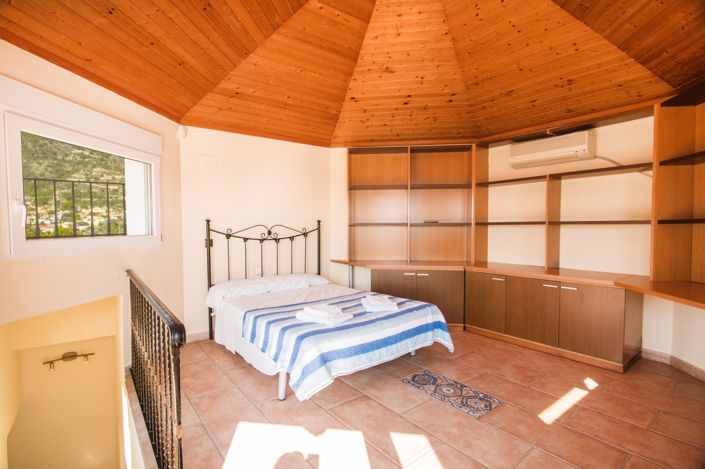 Image No.18-5 Bed Villa for sale