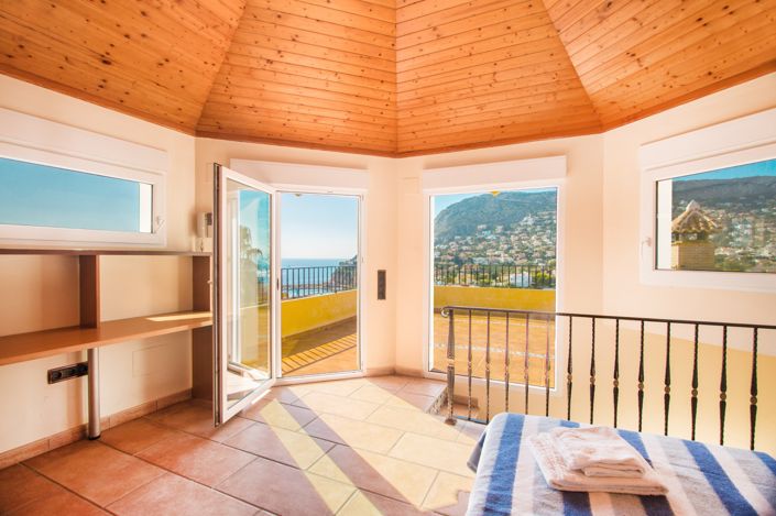 Image No.19-5 Bed Villa for sale