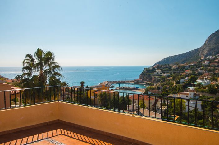 Image No.3-5 Bed Villa for sale