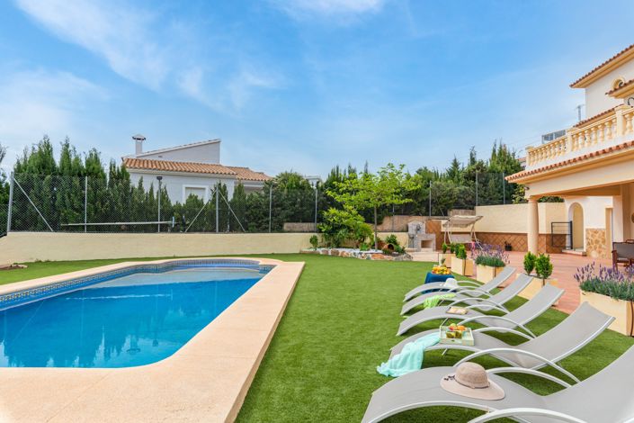 Image No.5-6 Bed Villa for sale