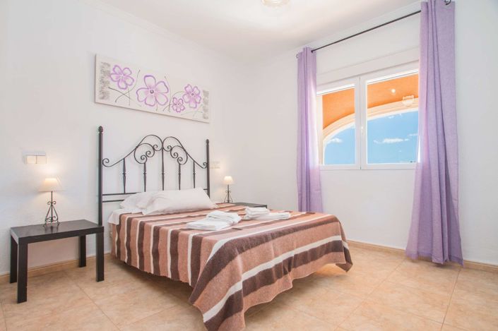 Image No.14-12 Bed Villa for sale