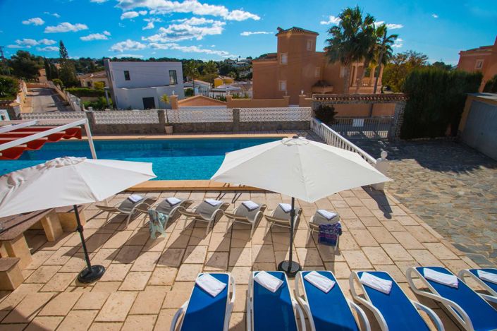 Image No.31-12 Bed Villa for sale