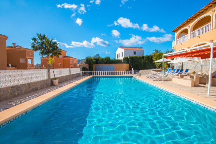 Image No.33-12 Bed Villa for sale