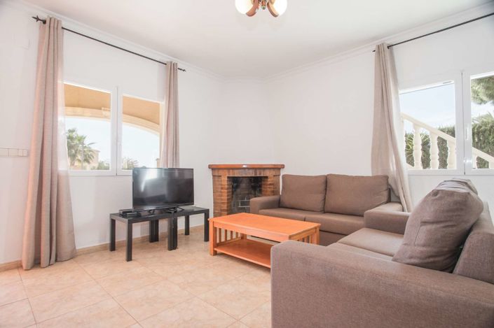 Image No.4-12 Bed Villa for sale