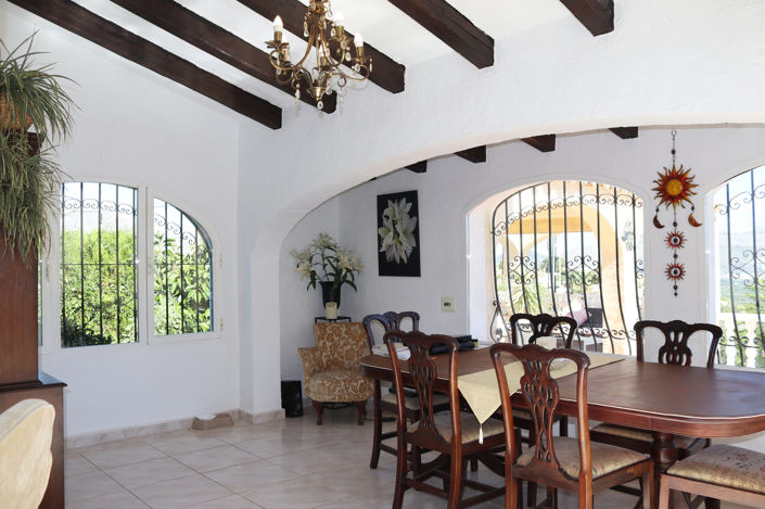 Image No.12-Villa de 6 chambres à vendre à Orba