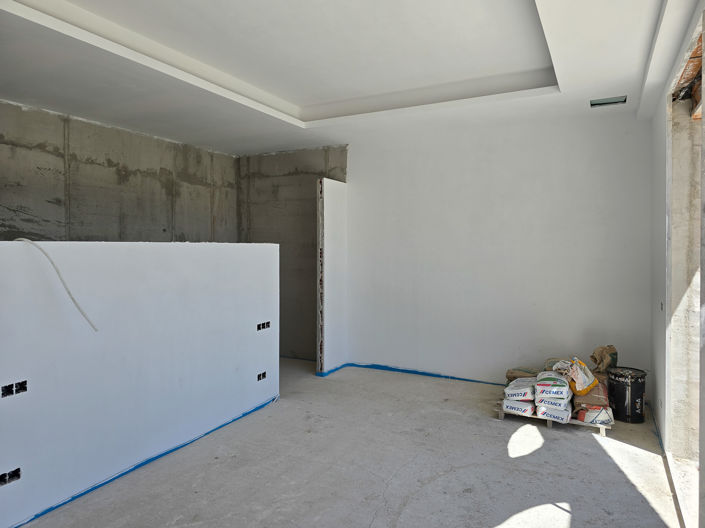 Image No.12-Villa for sale