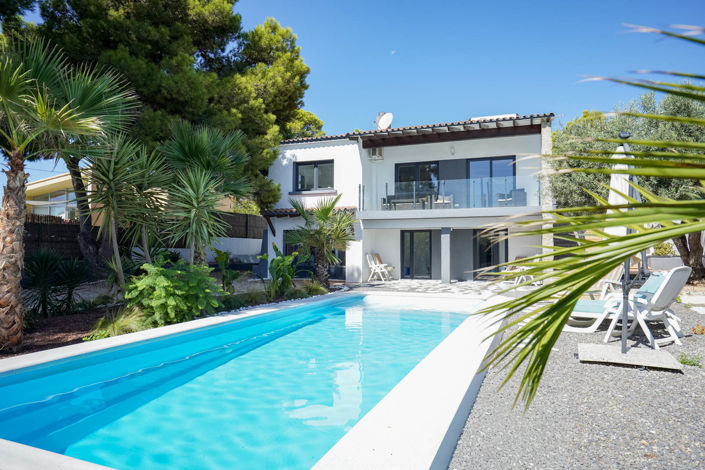 Image No.3-5 Bed Villa for sale