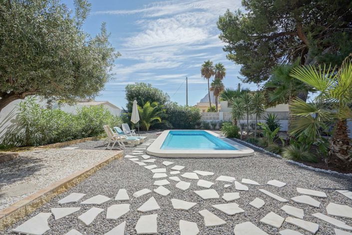 Image No.45-5 Bed Villa for sale