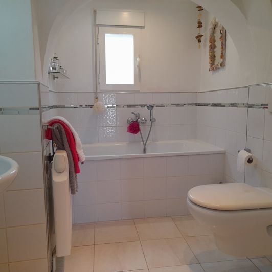 Image No.12-6 Bed Villa for sale