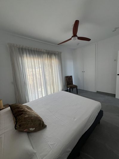 Image No.18-3 Bed Townhouse for sale