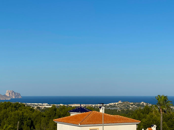 Image No.3-4 Bed Villa for sale