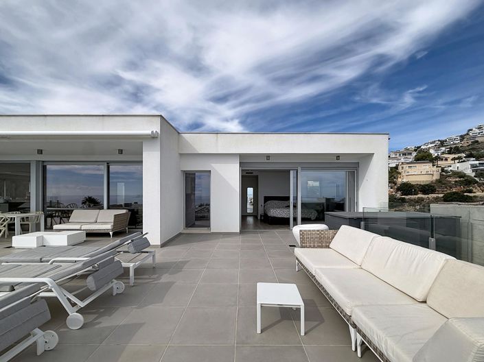 Image No.34-4 Bed Villa for sale