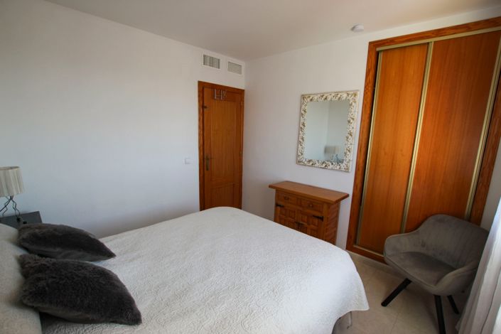 Image No.16-2 Bed Bungalow for sale