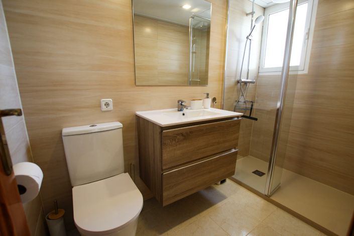 Image No.17-2 Bed Bungalow for sale