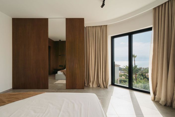 Image No.31-5 Bed Villa for sale
