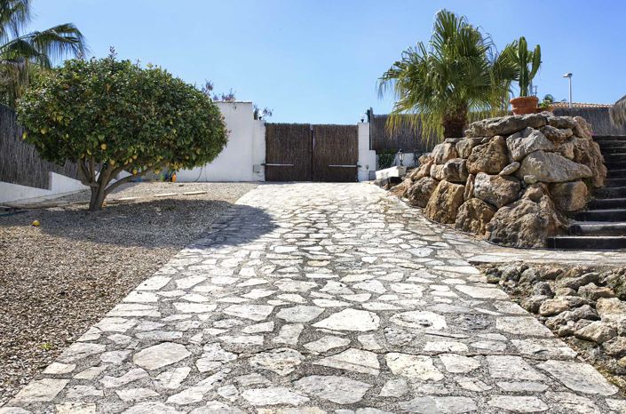 Image No.20-5 Bed Villa for sale