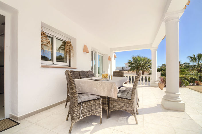 Image No.3-5 Bed Villa for sale