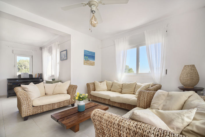 Image No.5-5 Bed Villa for sale