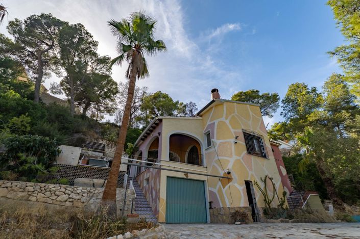 Image No.17-2 Bed Villa for sale