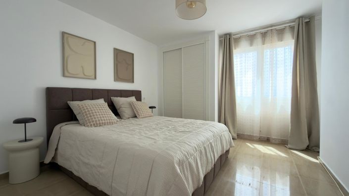 Image No.19-3 Bed Apartment for sale