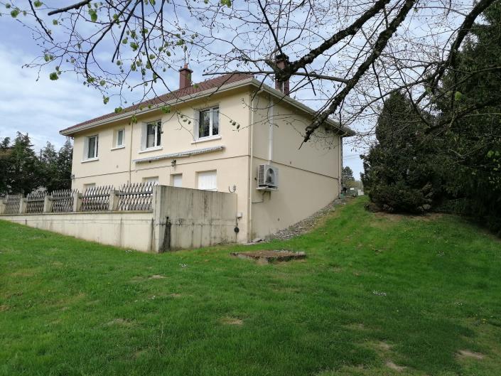 Image No.8-Bungalow de 3 chambres à vendre à Boussac