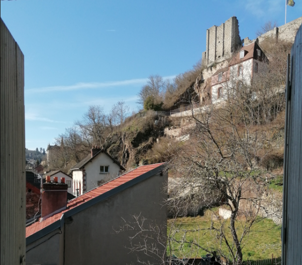 Image No.37-Maison de 5 chambres à vendre à Aubusson