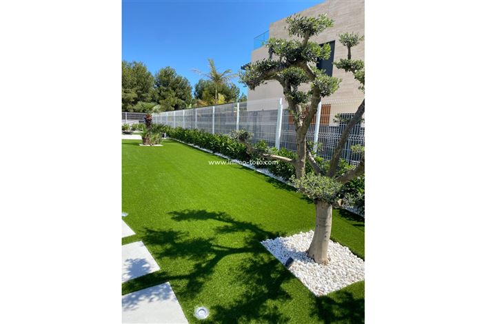 Image No.7-3 Bed Villa for sale