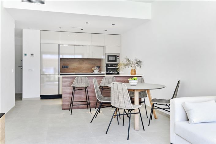 Image No.13-2 Bed Bungalow for sale