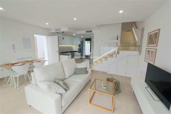 Image No.11-3 Bed Villa for sale