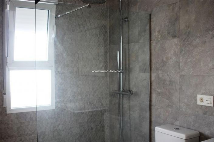 Image No.10-3 Bed Villa for sale