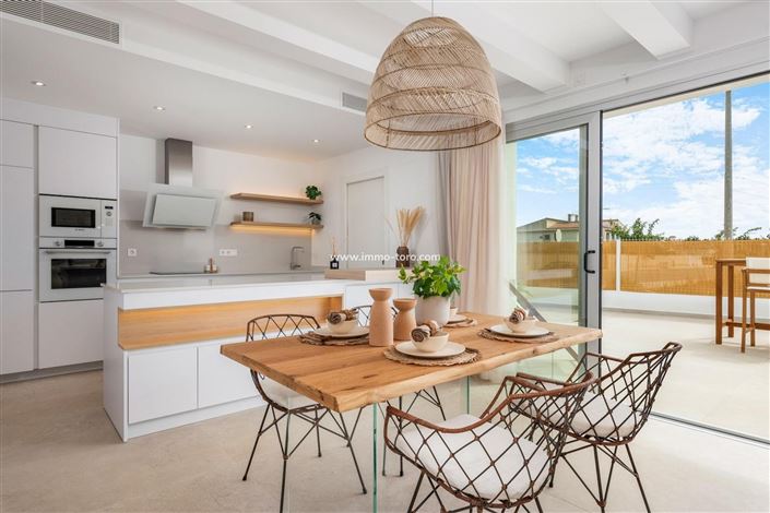 Image No.12-3 Bed Villa for sale