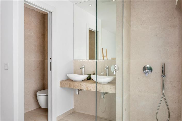 Image No.22-3 Bed Villa for sale