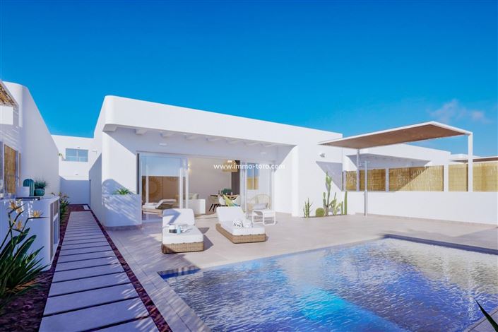 Image No.41-3 Bed Villa for sale