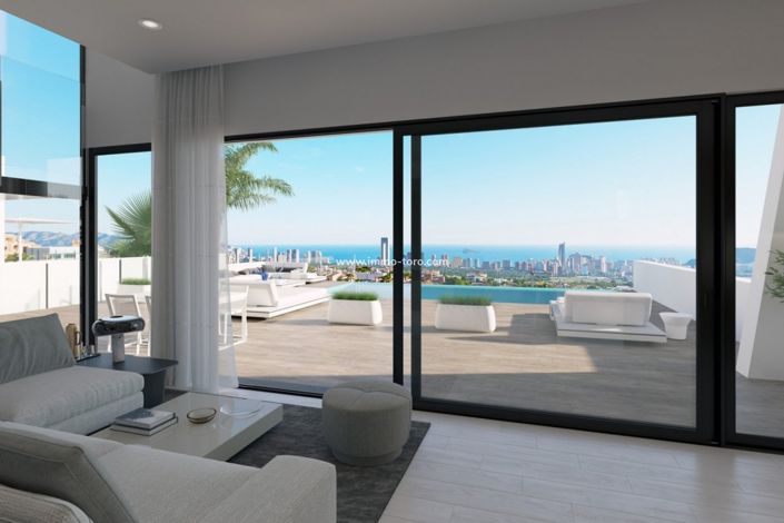 Image No.4-4 Bed Villa for sale