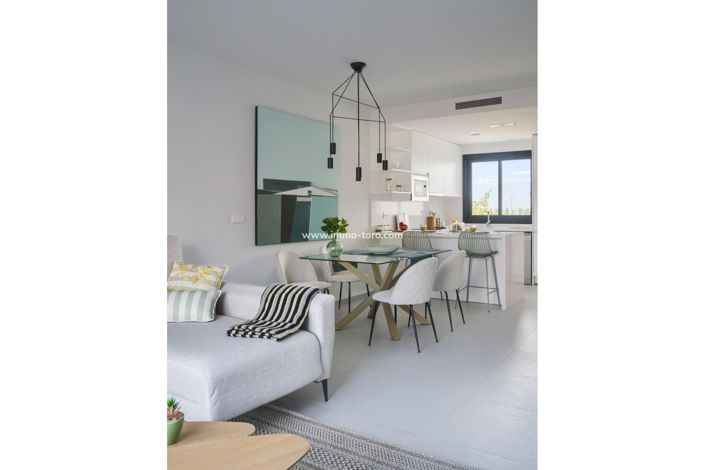 Image No.8-3 Bed Property for sale