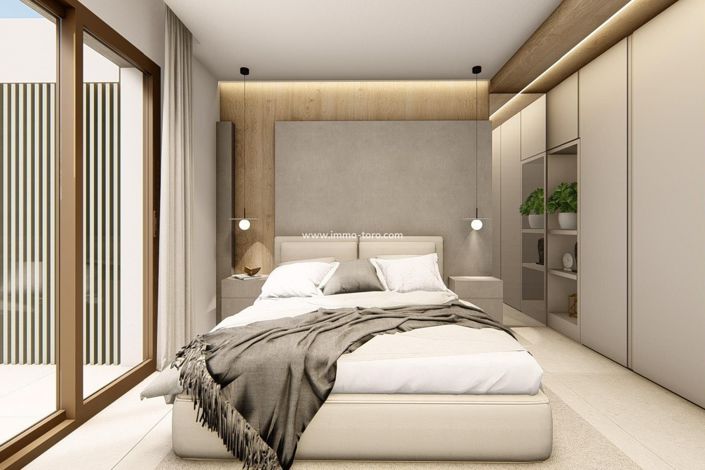 Image No.19-3 Bed Property for sale