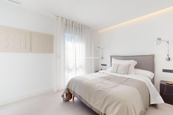 Image No.27-3 Bed Villa for sale