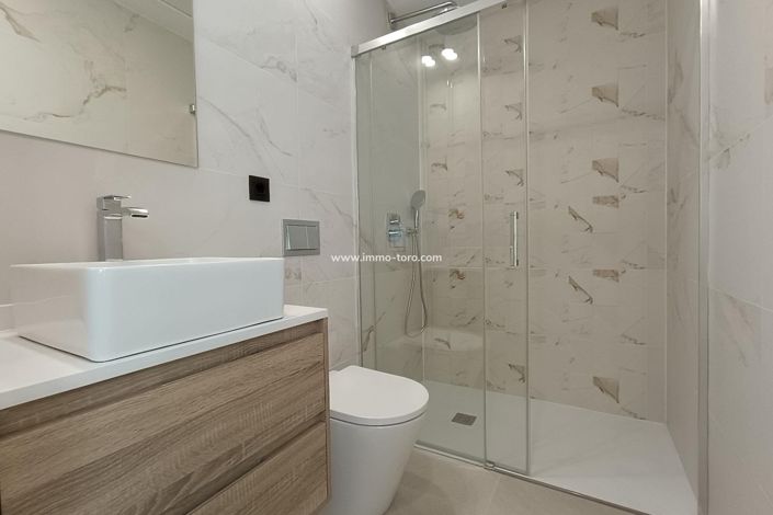 Image No.12-3 Bed Villa for sale