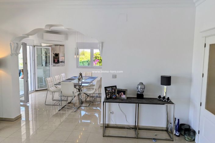 Image No.15-4 Bed Villa for sale