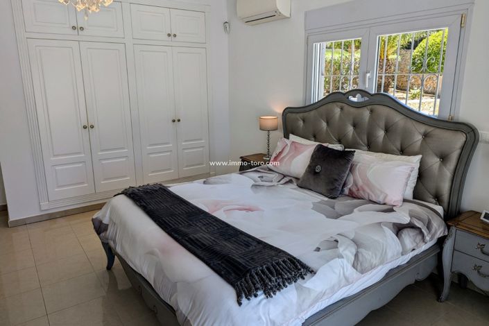 Image No.23-4 Bed Villa for sale