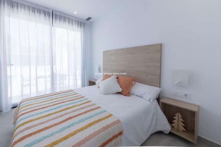 Image No.11-3 Bed Villa for sale