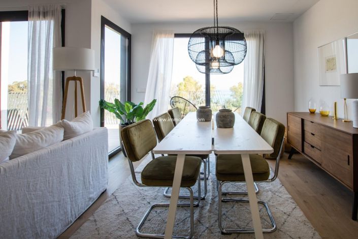 Image No.10-1 Bed Flat for sale