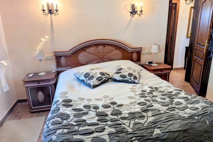 Image No.18-4 Bed Villa for sale