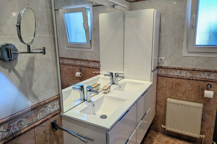 Image No.26-4 Bed Villa for sale